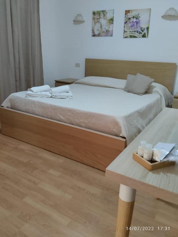 B&B Troisi Racalmuto Eksteriør bilde